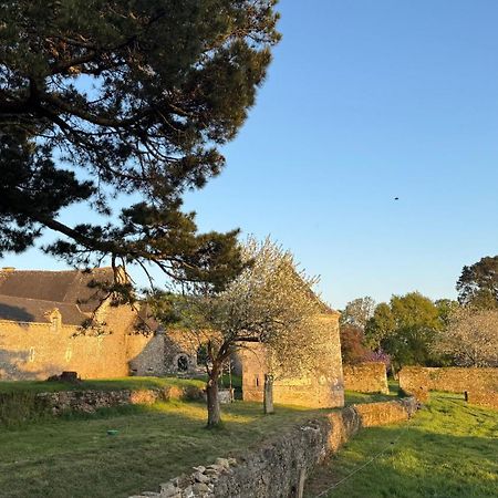 Gite De Couple Cosy Avec Vue Sur Chateau Tremohar - Golfe Du Morbihan, 20 Min De Vannes Berric Buitenkant foto