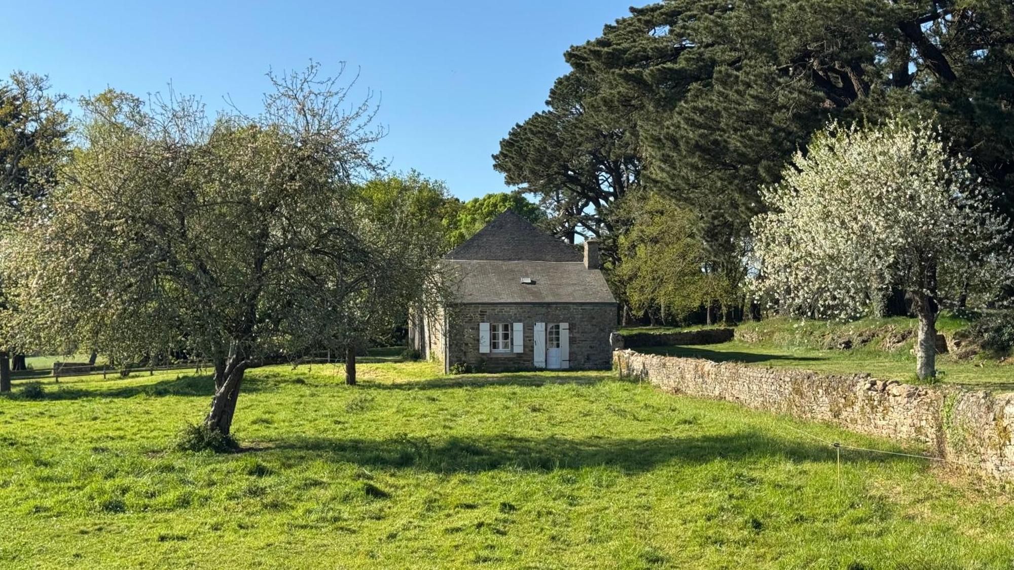 Gite De Couple Cosy Avec Vue Sur Chateau Tremohar - Golfe Du Morbihan, 20 Min De Vannes Berric Buitenkant foto